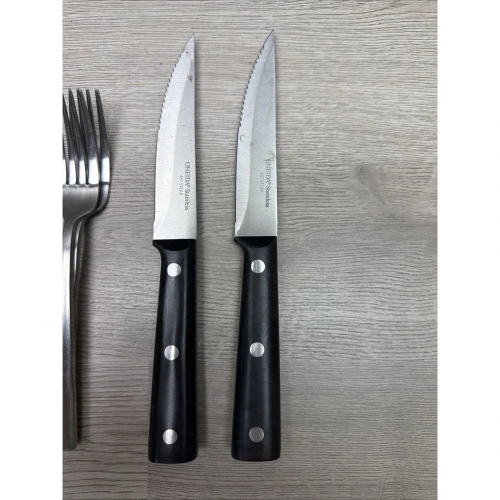 Lot Of 7 Oneida Silver (Stainless) Flatware. Two 4.5